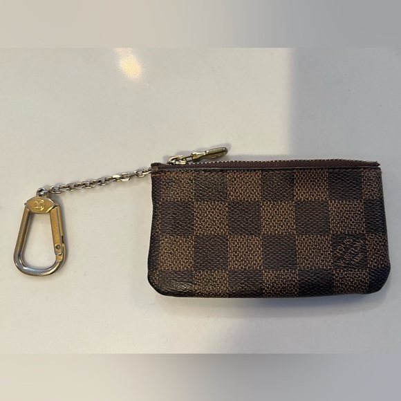 Authentic Louis Vuitton Key Pouch - Picture 2 of 7